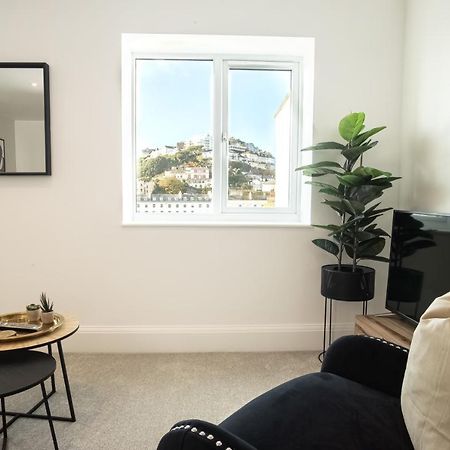 Boutique Apartments Torquay Overlooking Harbour - Near Babbacombe & Beach Exterior photo