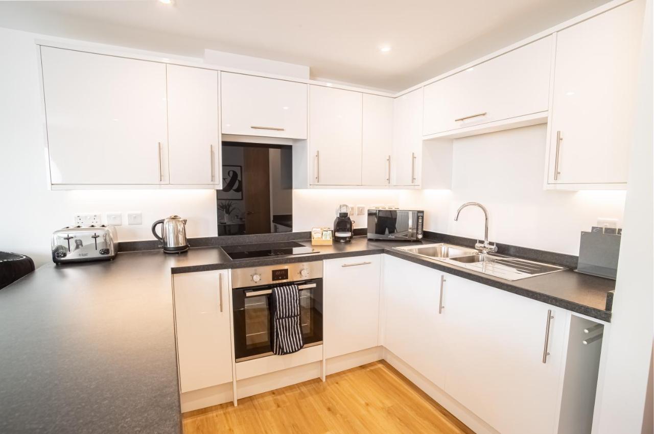 Boutique Apartments Torquay Overlooking Harbour - Near Babbacombe & Beach Exterior photo